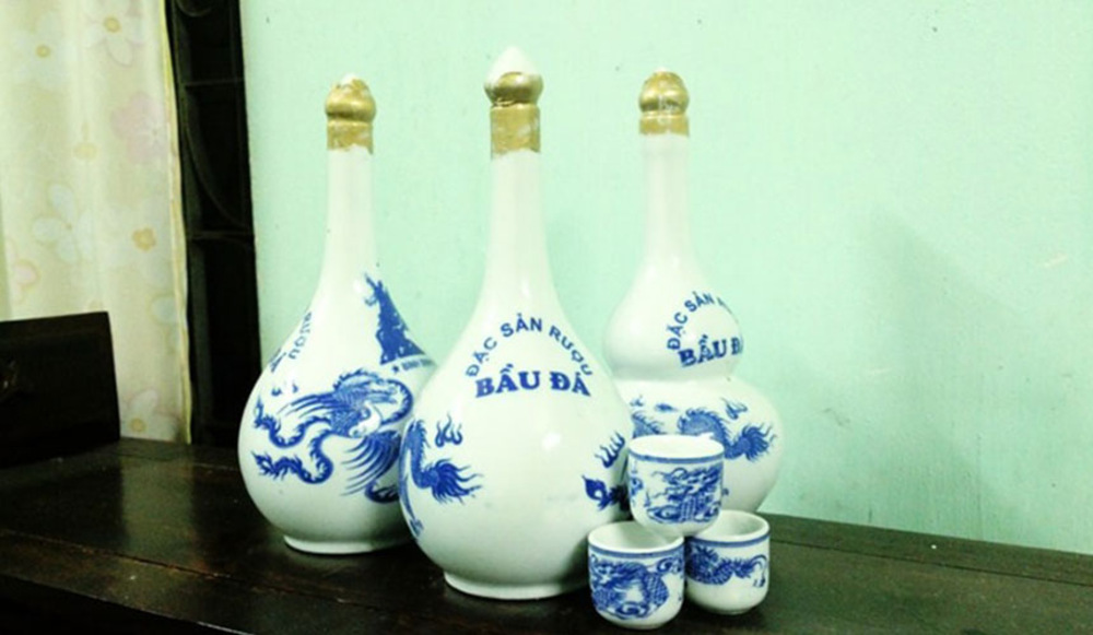 What sets rượu Bầu Đá apart is its high alcohol content that delivers an easy, pleasant buzz without...