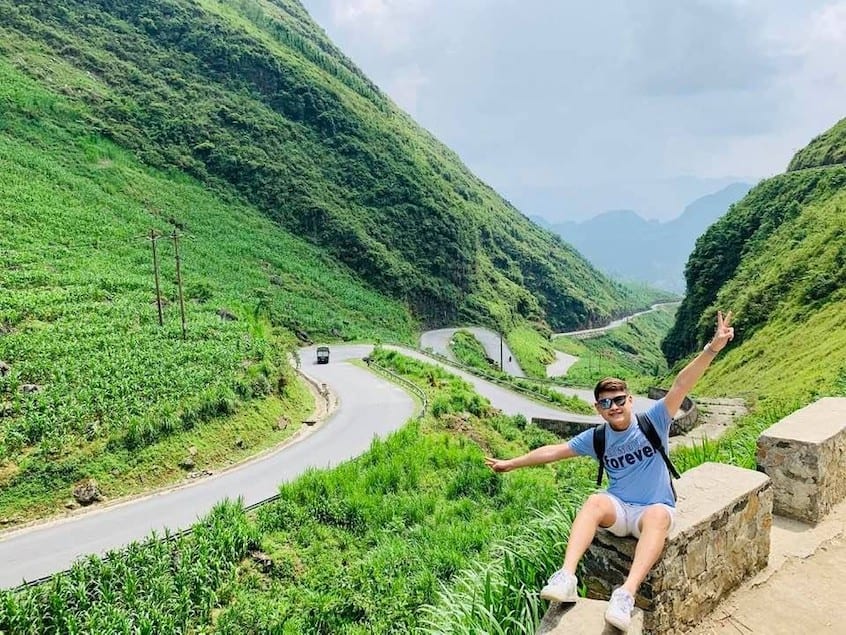 Tham Ma Pass is a legendary road on National Route 4C, connecting Ha Giang city and Meo Vac district...