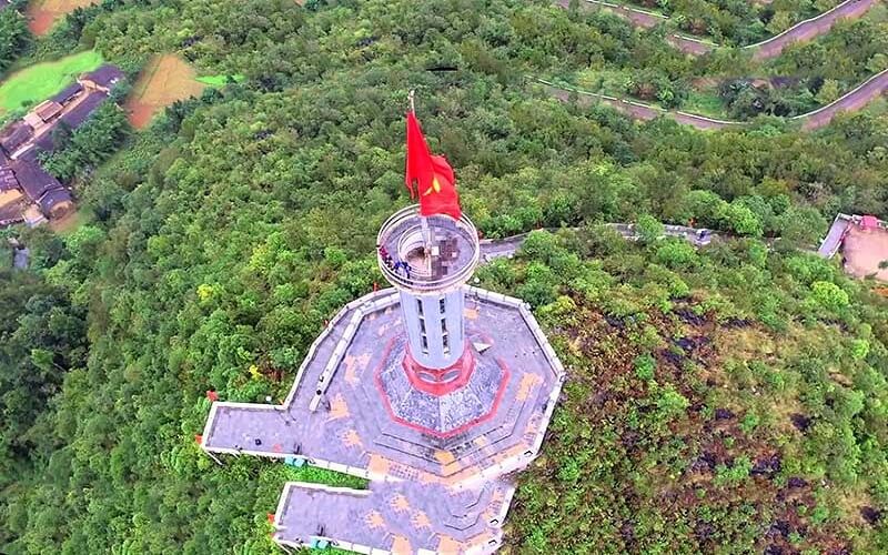 Lung Cu changes its attire with each season, each period offering a distinct beauty. From January to...