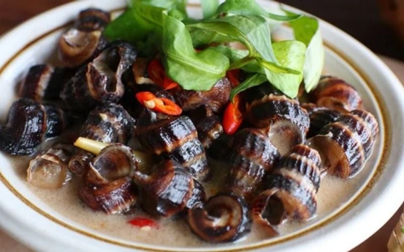 Mui Ca Mau is not only beautiful in scenery but also captivates visitors with its unique cuisine. Do...