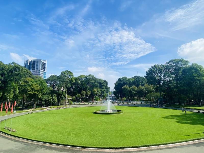 Before entering the Palace, visitors will be captivated by the lush, meticulously maintained exterio...