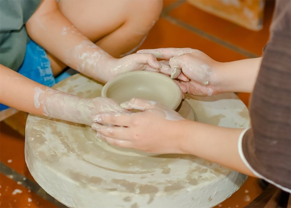 Hands-On Creativity: Shape Your Own Souvenir with Clay.
One of the unmissable experiences in Bat Tra...