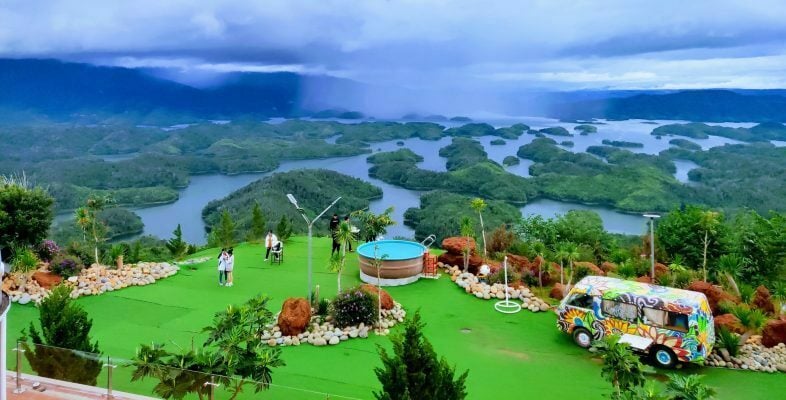 For adventurous souls, the Chư Bluk volcanic cave system is an unmissable destination. Dubbed the lo...