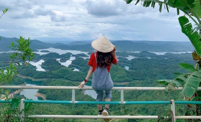 The clear, cool waters of Tà Đùng Lake invite visitors to immerse themselves. You can swim freely or...