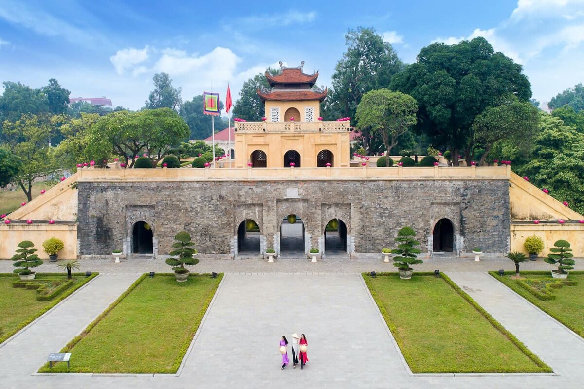 Approximately 1km east of the Mausoleum, the Thang Long Imperial Citadel is a UNESCO-recognized Worl...