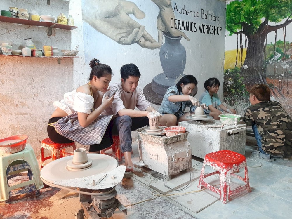 One of the unmissable experiences in Bat Trang is trying your hand at pottery making. In the hands-o...