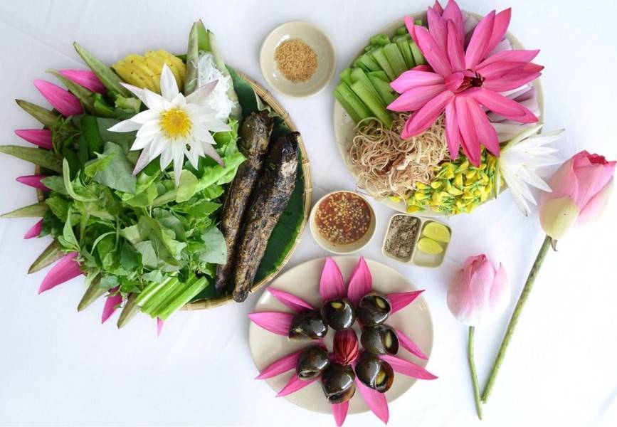 A journey to Tan Lap Floating Village would be incomplete without indulging in the rustic yet rich f...