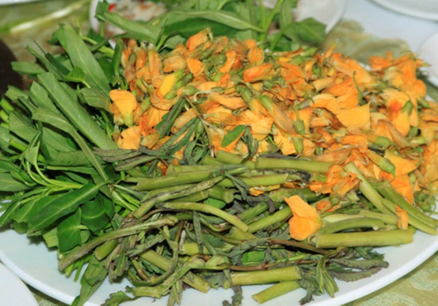 Originating from the riverlands of the Mekong Delta, especially An Giang, the sour hotpot with cá li...