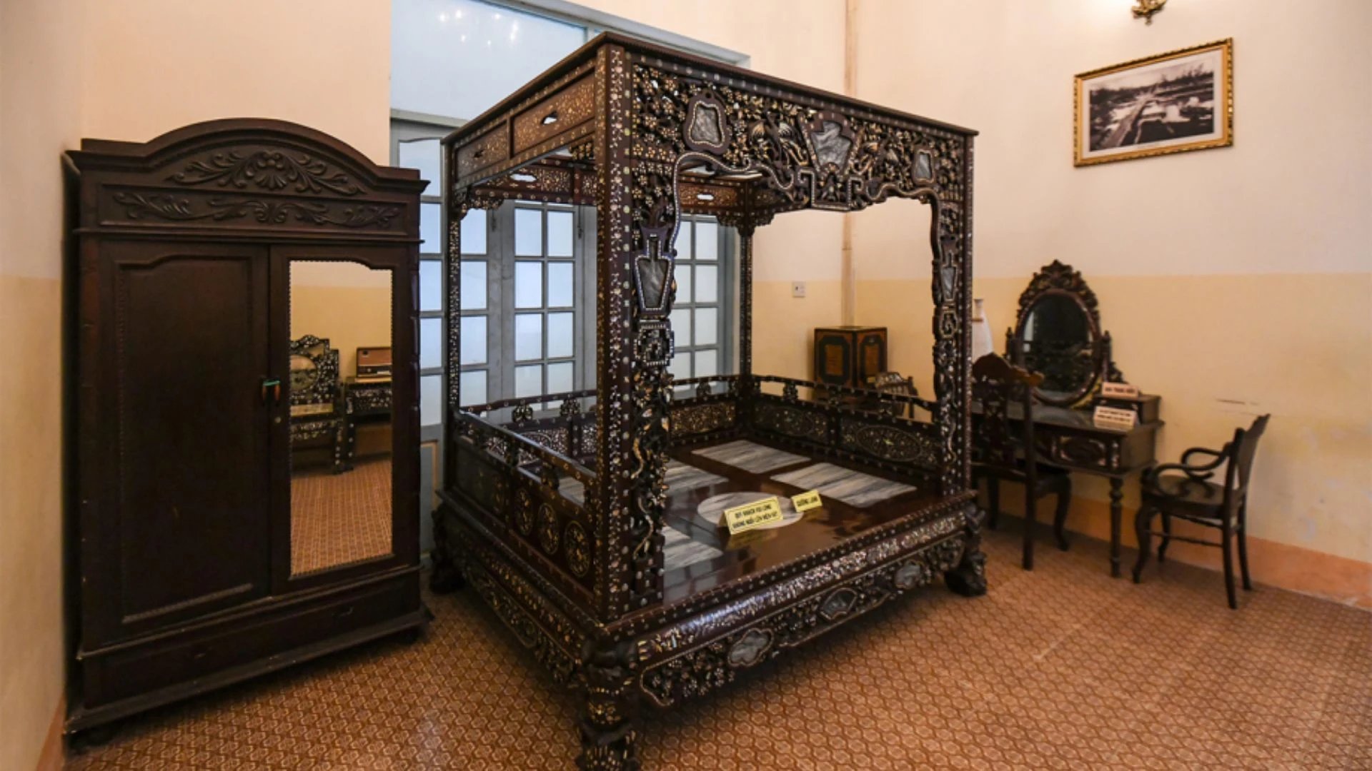 The mansion also preserves many unique artifacts, testament to an extremely lavish lifestyle. Promin...