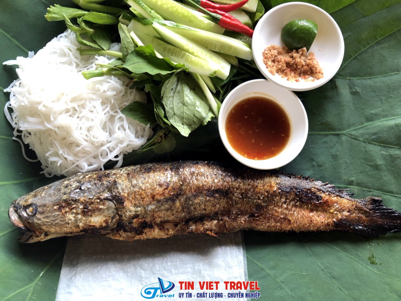 To explore the larger canals and appreciate the majestic overall beauty of Tra Su Cajuput Forest, th...