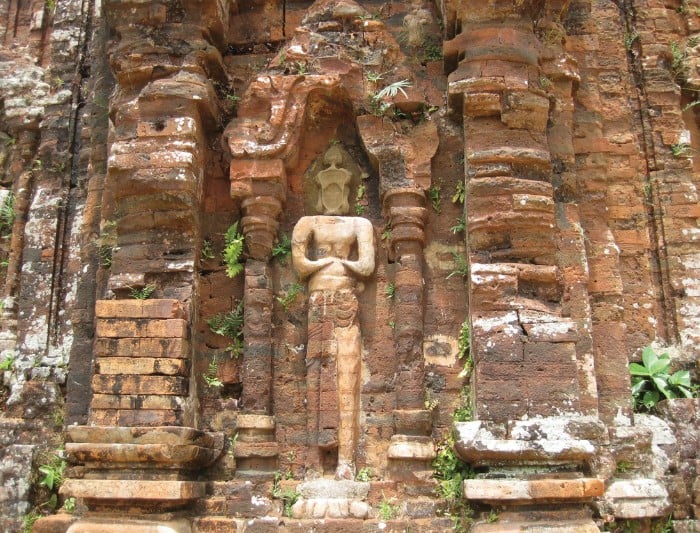 The intricate bas-reliefs on the temple walls, the statues of Hindu gods and goddesses, the graceful...