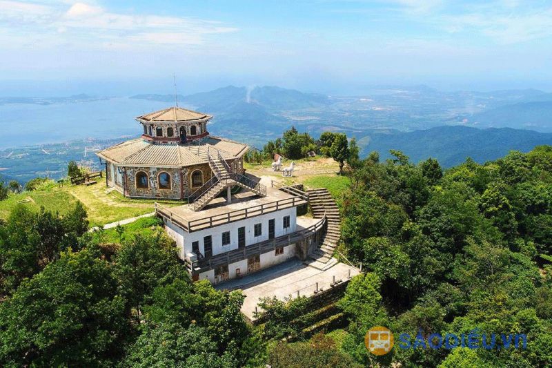 Approximately 30km west of Lăng Cô town lies Bạch Mã National Park – a natural treasure with a year-...