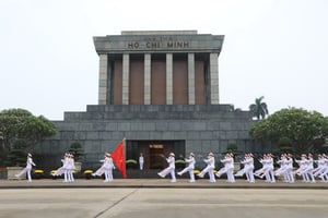 Ho Chi Minh Mausoleum: A Sacred Memory and Vietnam's Undying Heart